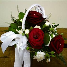 fwthumb12 bridesmaids basket 25.00.jpg